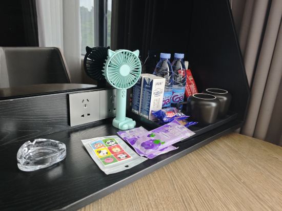 IU飯店（昆明圓通山地鐵站紅會醫院店）優惠