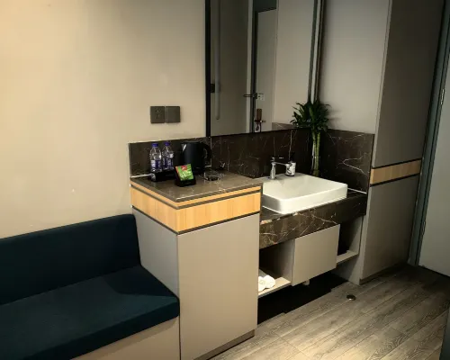 HomeInnSelected (Guangzhou International Financial City Olympic Sports Center Branch) Kamar Photos