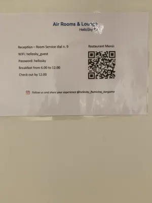 آير رومز روم إيربورت باي هيلوسكي Photos