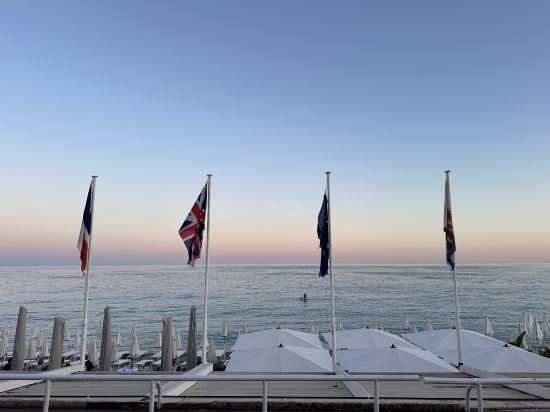 假日度假尼斯酒店優惠