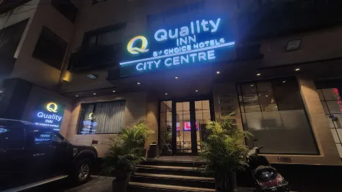 Quality Inn City Centre Varanasi Ngoại thất Photos
