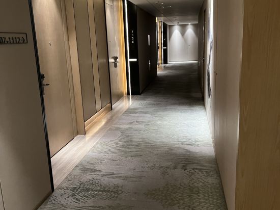 深圳龍華希爾頓逸林酒店優惠