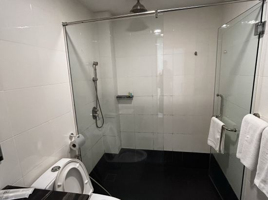 新山巴頓中心貝羅酒店優惠