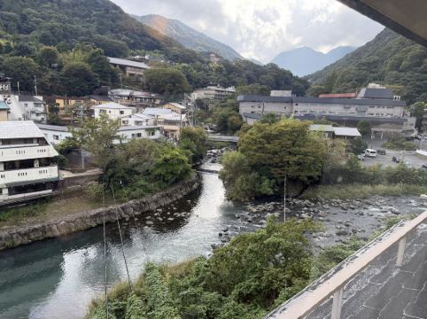 ホテル河鹿荘 クーポン