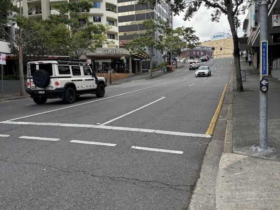布里斯班春山大都會汽車旅館優惠