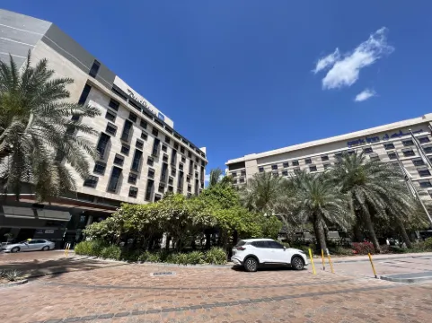 Yas Plaza Bay by IHG (formerly Park Inn by Radisson, Abu Dhabi Yas Island) Öffentliche Flächen Photos