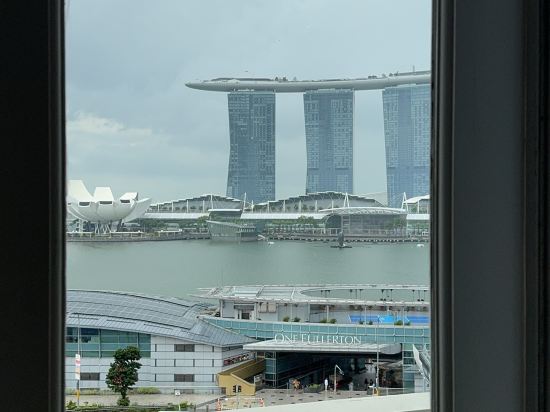 新加坡富麗敦酒店（Staycation Approved）優惠