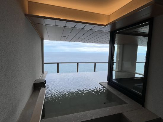 高台から海を望む 絶景の宿　伊豆・熱川温泉 粋光（SUIKO） クーポン