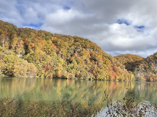湯宿屈足溫泉湖旅館優惠