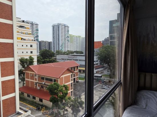 宜必思快捷新加坡黃金飯店優惠