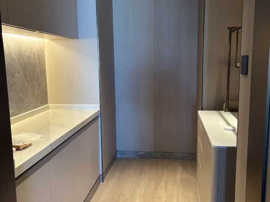 深圳南山希爾頓逸林酒店及公寓優惠