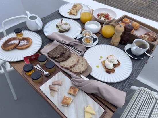 基里尼温泉套房酒店-立鼎世酒店集團優惠