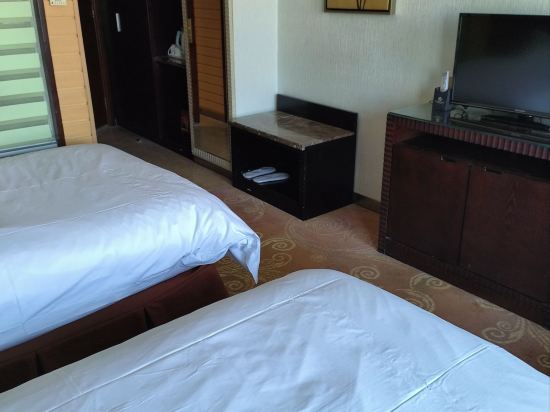 濟寧鳳凰西苑大酒店優惠