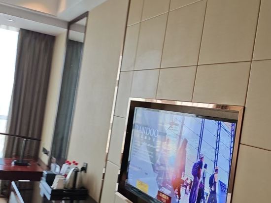 義烏博覽皇冠假日酒店優惠