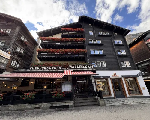 Hotel Walliserhof Zermatt Экстерьер Photos