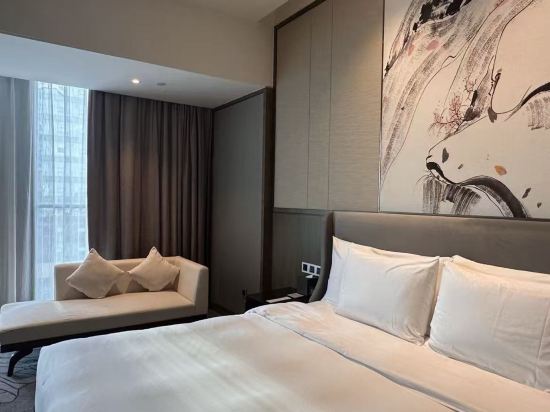 南寧中心永恆皇冠假日飯店優惠