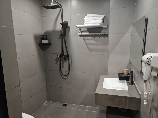 Fangxinju · Youfeng Four Seasons | Aroma Garden Scenic Vacation Boutique Stay (Gucheng South Gate) Zimmer Photos