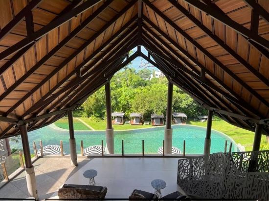 斯攀瓦巴巴海灘俱樂部泳池別墅攀牙店 （SHA Extra Plus）優惠