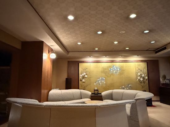 四季の湯座敷 武蔵野別館 クーポン