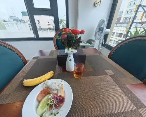 A25 Premium Hotel - 130 Ba Trieu Photos