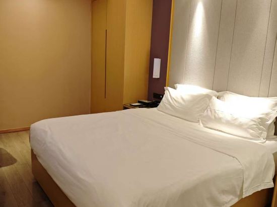 麗楓酒店（深圳羅湖口岸國貿地鐵站店）優惠