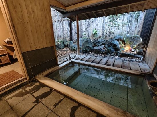 伊豆高原 城ケ崎温泉 花吹雪 クーポン