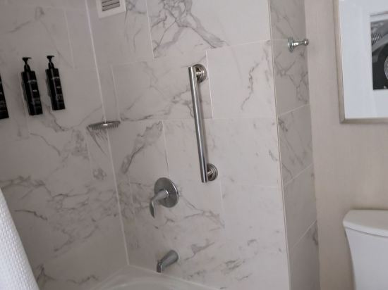 科默斯娛樂場飯店優惠