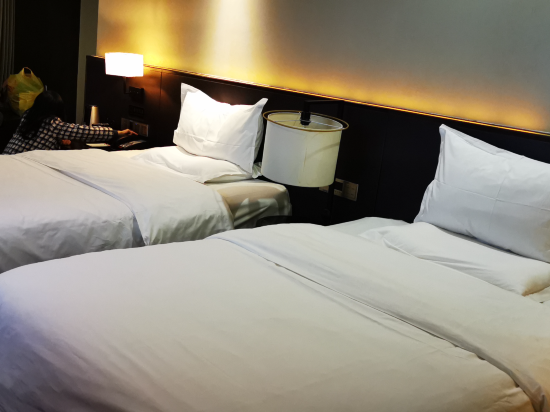 潮漫酒店（佛山千燈湖店）優惠