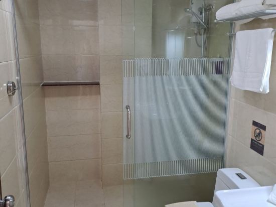 愛妮島套房飯店優惠