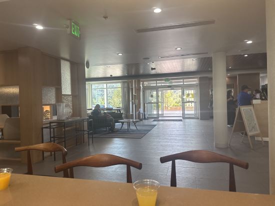 約塞米蒂奧克赫斯特費爾菲爾德套房飯店優惠