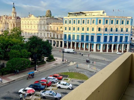 因佩羅斯塔帕克中央酒店優惠