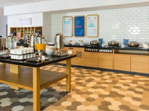 Holiday Inn Express Bicester, an Ihg Hotel優惠