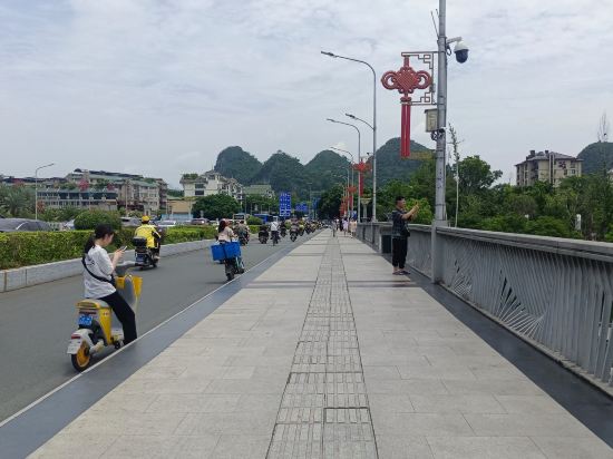 桂林象鼻山曼哈頓飯店（兩江四湖景區店）優惠