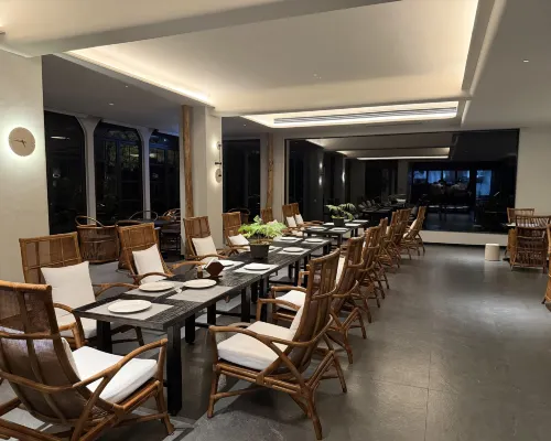 XISHUANGBANNA MUKELAN تناول الطعام Photos