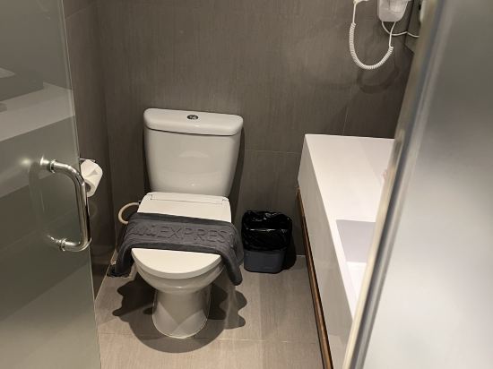 利寶西卡朗蘇黎快捷酒店優惠