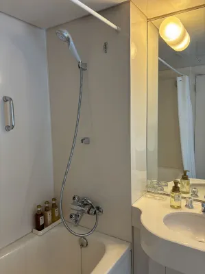 びわ湖大津プリンスホテル 客室 Photos