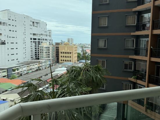 曼谷沙吞路耐拉提瓦斯公寓酒店優惠