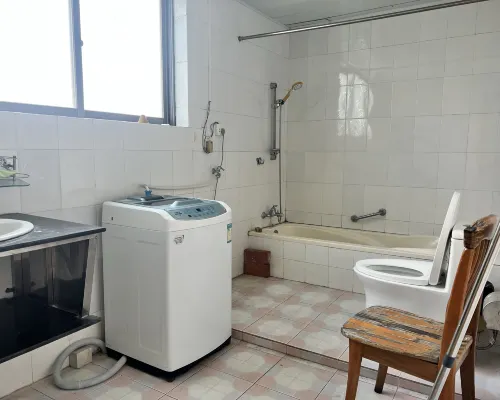 Lijiang Qishangju Youth Hostel الغرف Photos