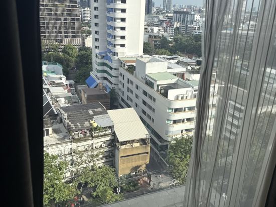 曼谷素坤逸希爾頓逸林飯店優惠