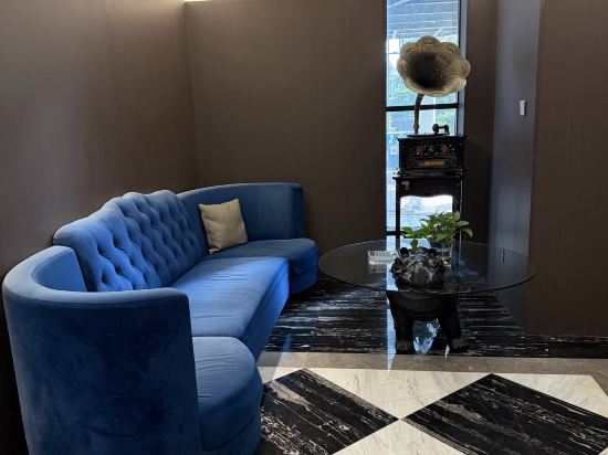 深灣飯店（深圳福田會展中心崗廈地鐵站店）優惠