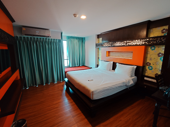 華欣查來拉恩酒店優惠