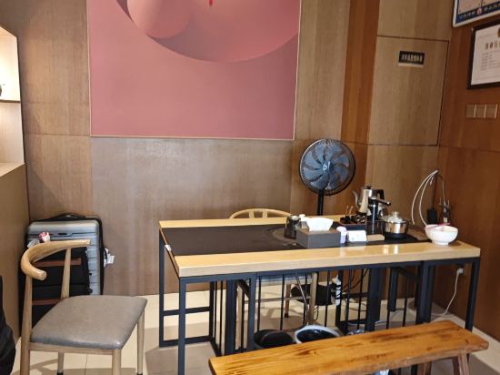 艾思頓飯店（廈門中山路篔簹湖店）優惠