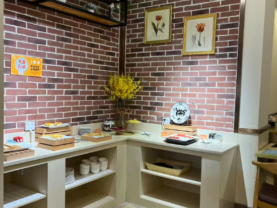 維也納飯店（玉林步行街店）優惠