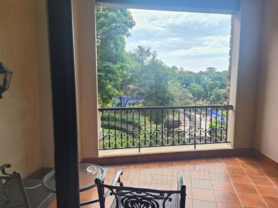 美林湖溫泉大飯店優惠