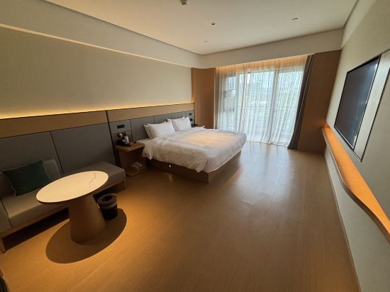 中山江畔商務酒店優惠