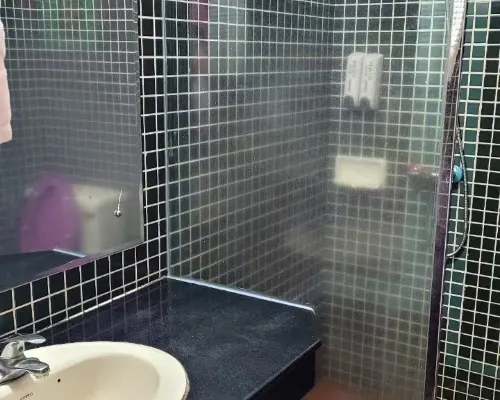 Popeye Holiday Inn Номера Photos