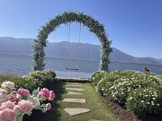 大理聽花島海景花園美宿優惠