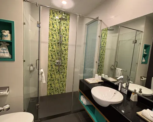 EMM Hotel Hoi An Zimmer Photos