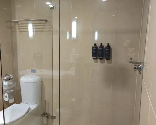 Mercure Sydney Liverpool Rooms Photos