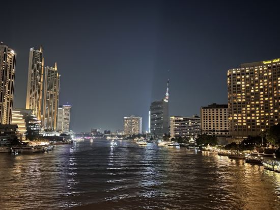 曼谷客萊福雅秀飯店優惠